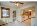 5 Maple Wood Lane 108, Madison, WI 53704