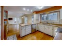 9 N Strathfield Circle, Madison, WI 53717