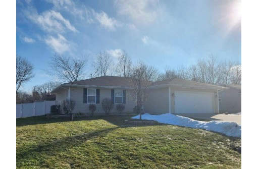 11402 N Erie Drive, Edgerton, WI 53534