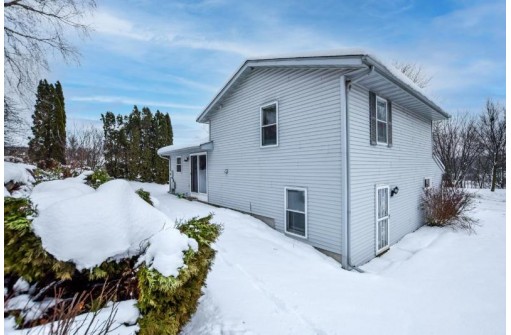 754 Engelhart Drive, Madison, WI 53713