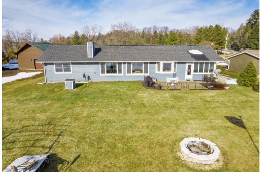 S510 Warbler Court, La Valle, WI 53941