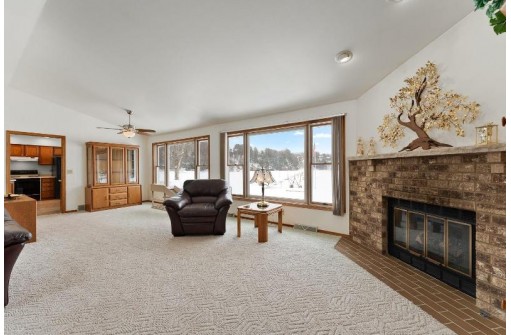 S510 Warbler Court, La Valle, WI 53941