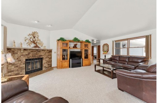 S510 Warbler Court, La Valle, WI 53941