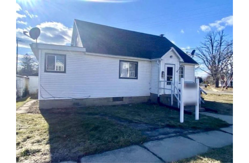 344 Maine Street, Mauston, WI 53948