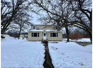 208 E 2nd Street Westfield, WI 53964