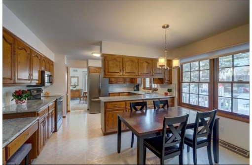 5609 Trempealeau Trail, Madison, WI 53705