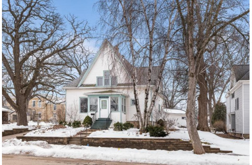 325 E Jackson Street, Ripon, WI 54971