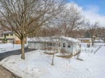201 Hickory Drive Mount Horeb, WI 53572