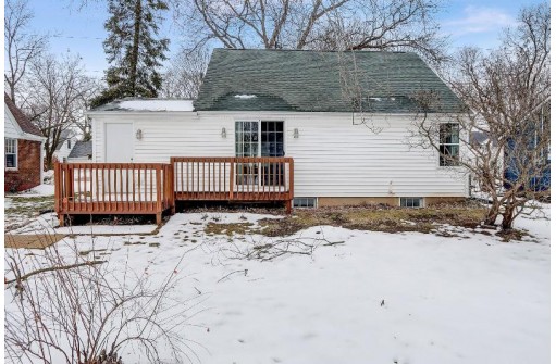 7021 Elmwood Avenue, Middleton, WI 53562