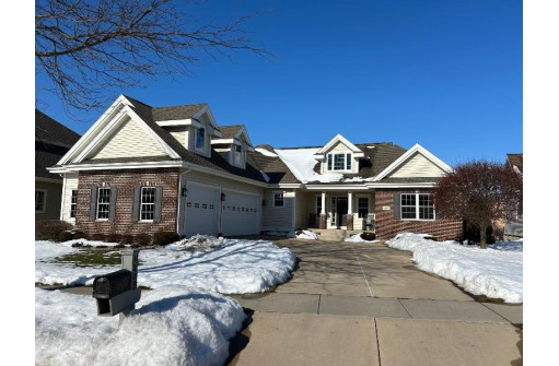 1209 Dartmouth Drive, Waunakee, WI 53597