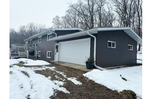 N2985 Tichora Road, Markesan, WI 53946