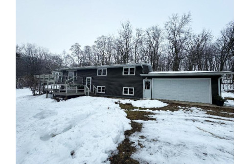 N2985 Tichora Road, Markesan, WI 53946