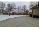 812 Chickadee Drive, Cambridge, WI 53523