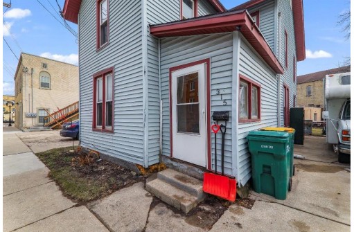 315 W Fulton Street, Edgerton, WI 53534