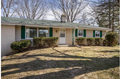 N1514 Poeppel Road, Fort Atkinson, WI 53538