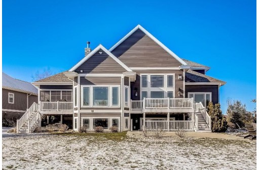 1104 Ireland Drive, Waunakee, WI 53597