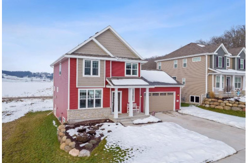 3743 Conrad Drive, Cross Plains, WI 53528