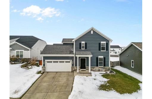 298 S Longfield Drive, Sun Prairie, WI 53590