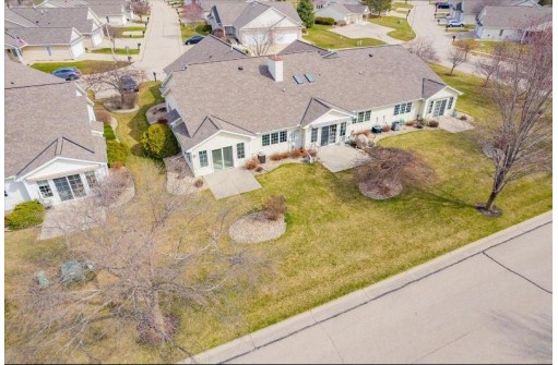 704 Creek Edge Drive 6, DeForest, WI 53532