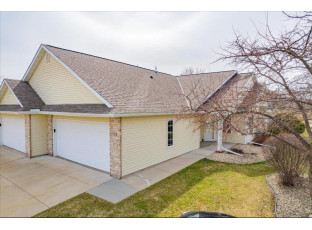 704 Creek Edge Drive 6 DeForest, WI 53532