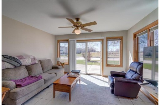 704 Creek Edge Drive 6, DeForest, WI 53532