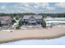 W5663 Castaway Drive, New Lisbon, WI 53950