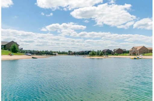 W5663 Castaway Drive, New Lisbon, WI 53950