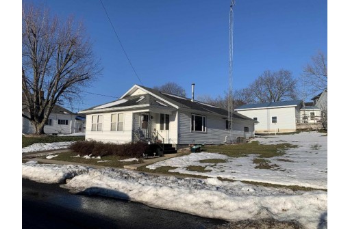 317 W High Street, Shullsburg, WI 53586