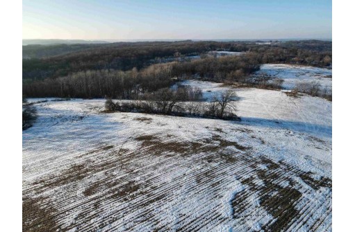 51.82 M/L ACRES Fesenfeld Road, Black Earth, WI 53515