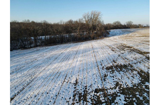 51.82 M/L ACRES Fesenfeld Road, Black Earth, WI 53515