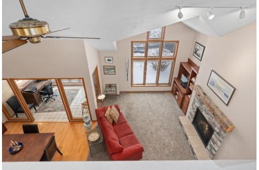 5326 Lighthouse Bay Drive, Madison, WI 53704