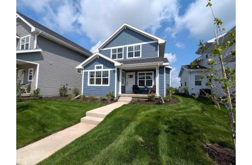 6933 Spotted Sandpiper Street, Middleton, WI 53562