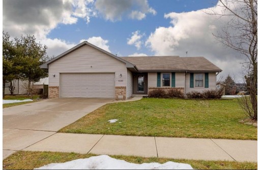 4330 Parkwood Drive, Janesville, WI 53545