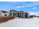 6574 Vista Valley, Windsor, WI 53598