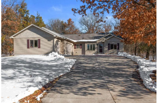 1348 Bogey Trail, Nekoosa, WI 54457