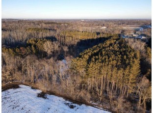 67.76 M/L ACRES Town Line Road Other, WI 53051