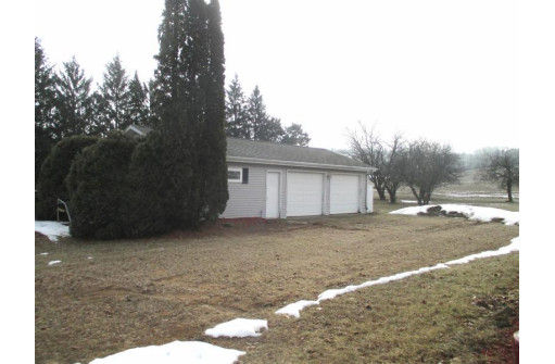 W5917 County Road J, Westfield, WI 53964