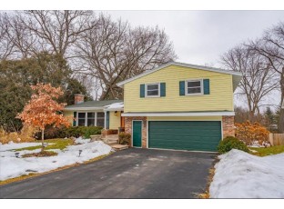 3 Rosewood Circle Madison, WI 53711