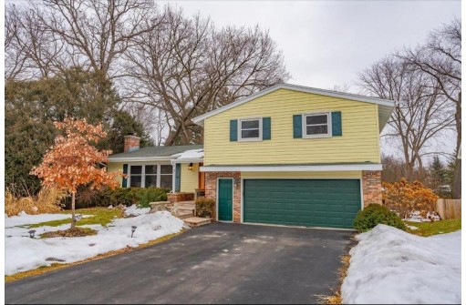 3 Rosewood Circle, Madison, WI 53711