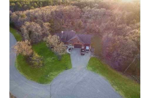 7193 N Timber Ridge Lane, Mauston, WI 53948-0000