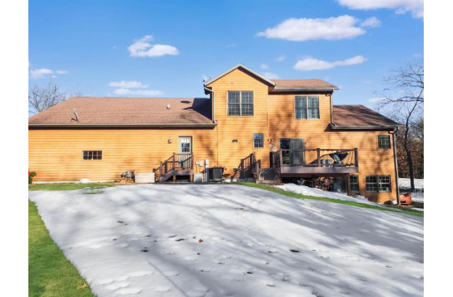 7193 N Timber Ridge Lane, Mauston, WI 53948-0000