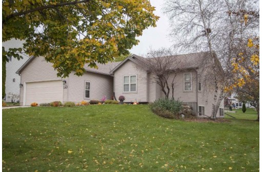 100 Terrace Court, Mount Horeb, WI 53572