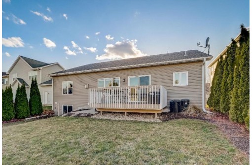 331 Covington Trail, Sun Prairie, WI 53590