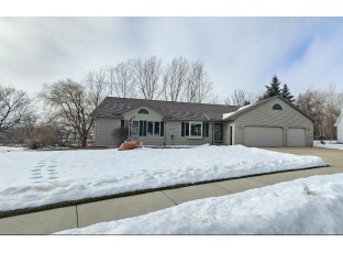 181 Linden Drive Lomira, WI 53048