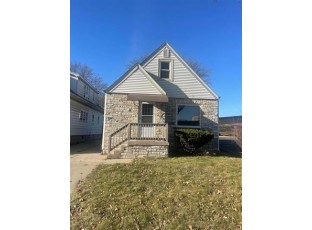 3063 N 58th Street Milwaukee, WI 53210