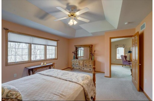 643 Springbrook Circle 40, DeForest, WI 53532