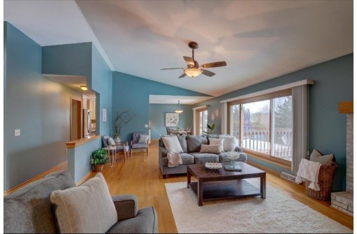 7206 Gladstone Drive, Madison, WI 53719