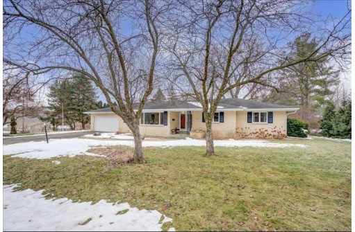 3441 Freedom Lane, Madison, WI 53718