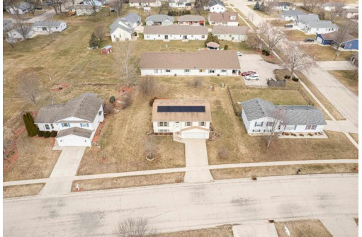 345 Blaser Drive, Belleville, WI 53508