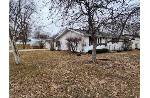 1221 S 17th Street, Prairie Du Chien, WI 53821